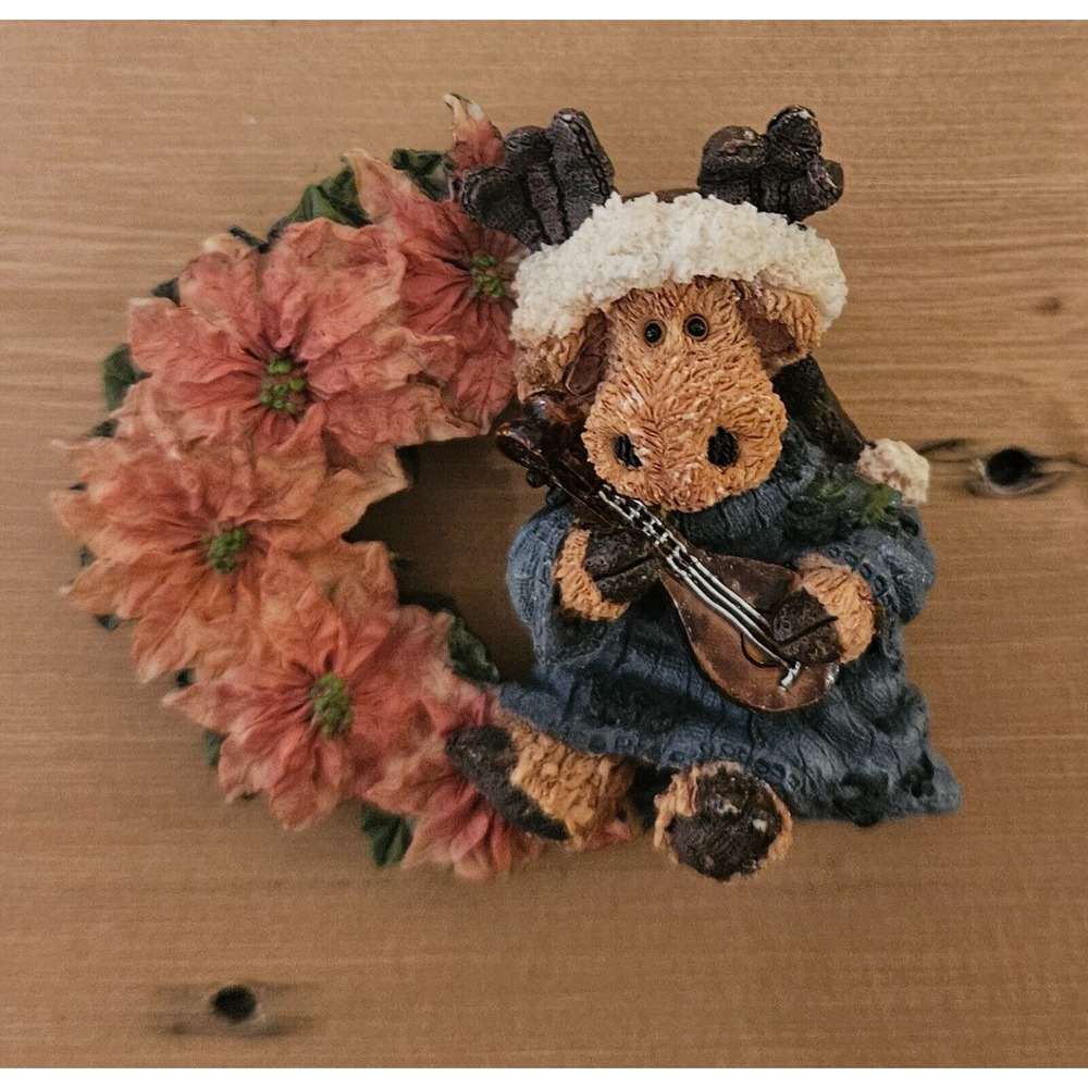 Boyd's Bears Floral Collection Pin Maxamong‎ The Pointsettias 1979 #26135 - Picture 2 of 8